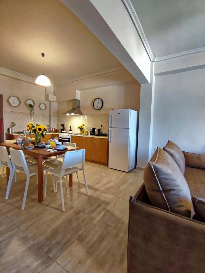 Seaview-Apartments Палая-Фокая Екстер'єр фото